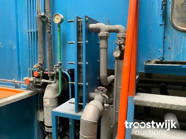 Hangbaan met voorbehandelingslijn en moffel/droogovens - afbeelding 5 van  23