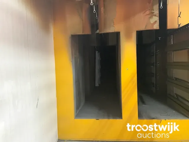 Hangbaan met voorbehandelingslijn en moffel/droogovens - afbeelding 14 van  23