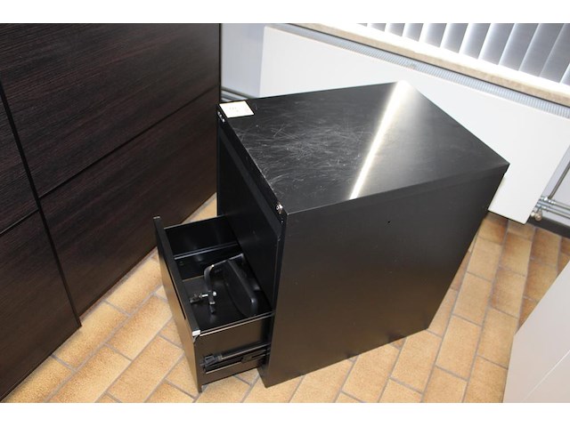 Hangmappenkast bisley. afmeting 57 x 62 x 71 cm. - afbeelding 3 van  3