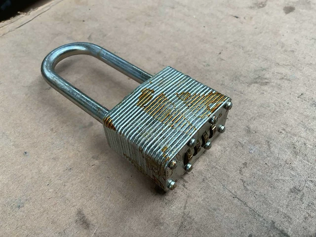 Hangslot - afbeelding 2 van  3