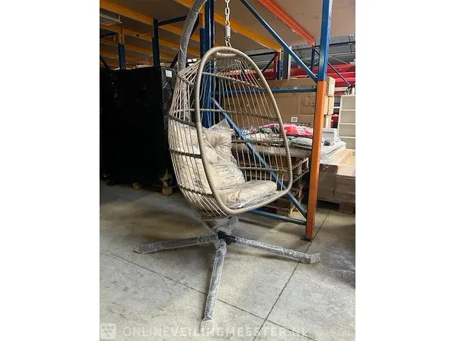 Hangstoel met standaard blumfeldt, beige - afbeelding 1 van  6