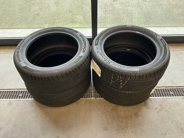 Hankook "ventus s1 evo2" 225/50 r17 (4x) - afbeelding 1 van  9