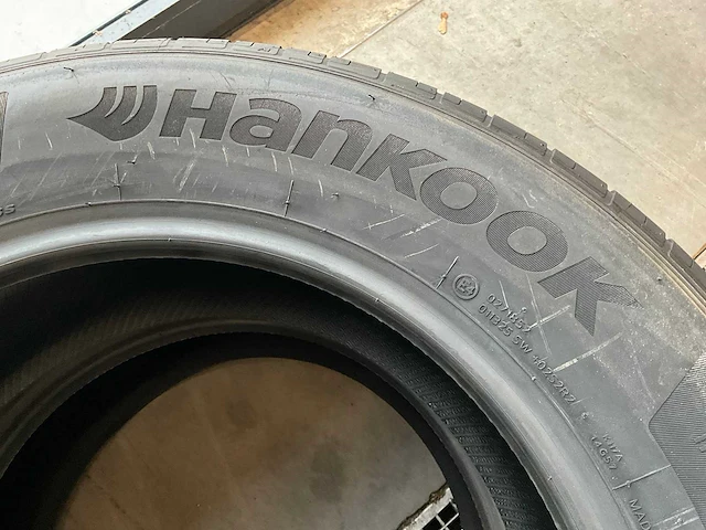 Hankook "ventus s1 evo2 suv" 235/60 r18 (4x) - afbeelding 4 van  9
