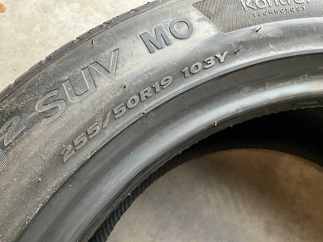 Hankook "ventus s1 evo2 suv" 255/50 r19 - afbeelding 4 van  7