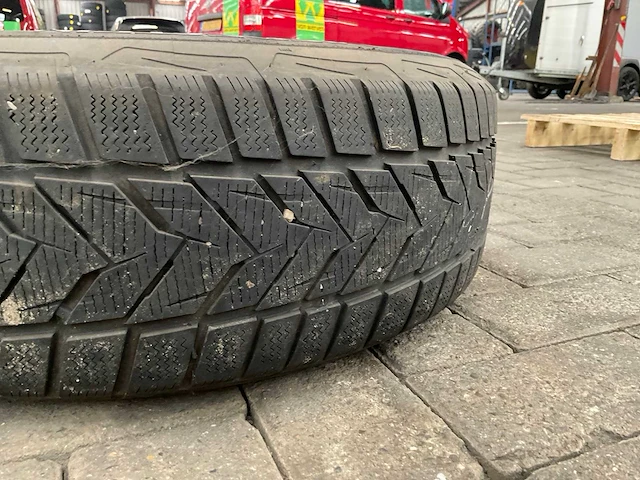 Hankook / vredenstein autoband met inter action velg (4x) - afbeelding 3 van  8
