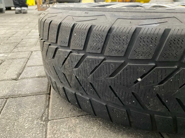 Hankook / vredenstein autoband met inter action velg (4x) - afbeelding 5 van  8