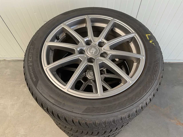 Hankook winter i*cept rs 3 winterbanden 5 x 110 - afbeelding 2 van  3
