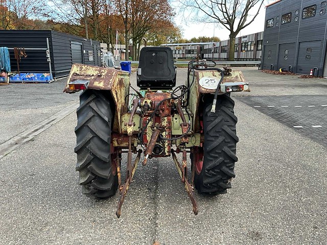 Hanomag granit 500e oldtimer tractor - afbeelding 15 van  20