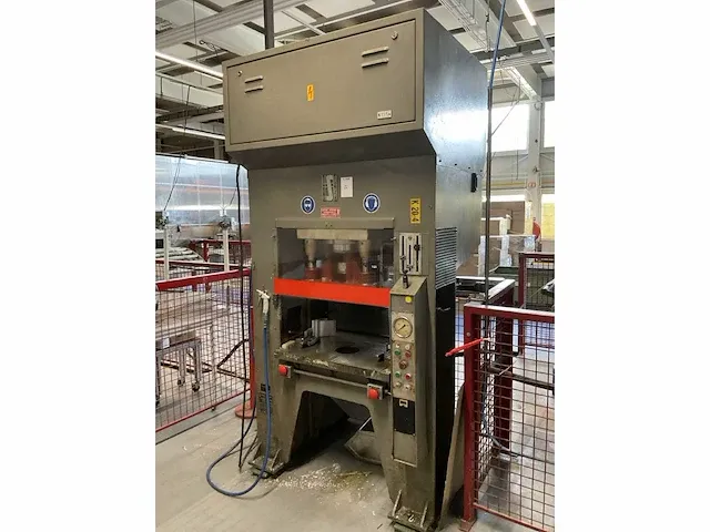 Hans schoen ute b hydraulische pers - afbeelding 2 van  8