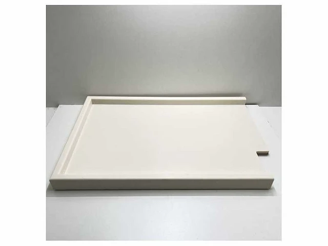 Hanse premium marine-grade corian solid surface kitchen countertop for yachts and boats - afbeelding 1 van  6