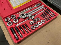 Hanson tap and die set - afbeelding 1 van  5