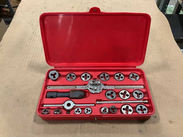 Hanson tap and hex die set - afbeelding 2 van  4