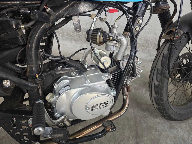 Hanway - bromfiets - raw50 caferacer - 4t 45km uitvoering flk09g - afbeelding 11 van  11