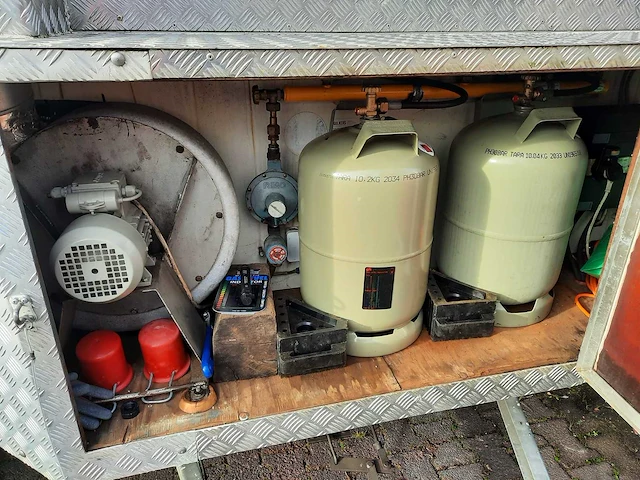 Hapert - 2000 - v3500 - snackwagen met demontabele aanbouw (wz-71-hh) - afbeelding 18 van  21
