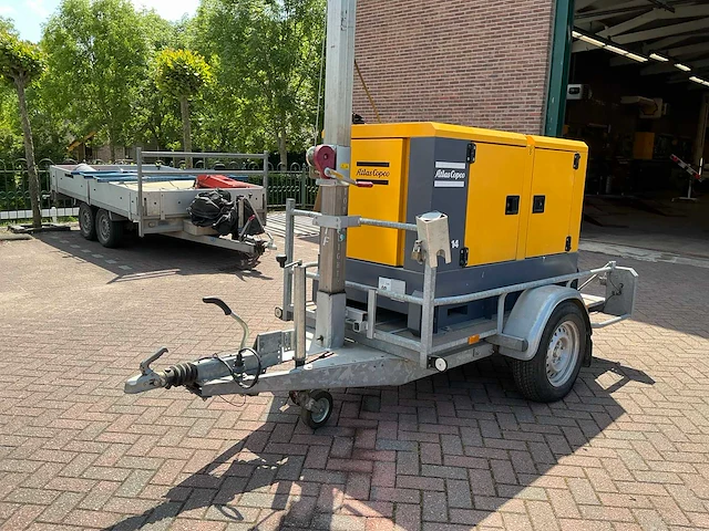Hapert/ atlas copco qas14 aggregaat/lichtmast aanhangwagen - afbeelding 1 van  23