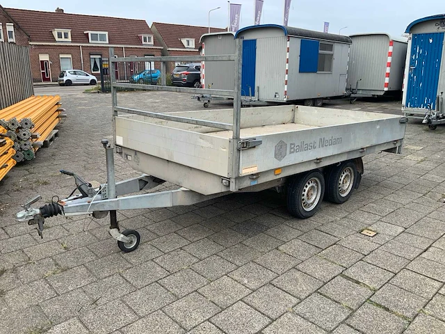 Hapert plateauwagen aanhangwagen - afbeelding 1 van  6
