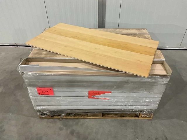 Hard maple 43,2m2 houten vloer - afbeelding 1 van  4