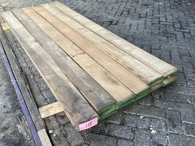 Hardhout sucupira - kd ovengedroogd 2500x980x100 mm - planken (35x) - afbeelding 1 van  9