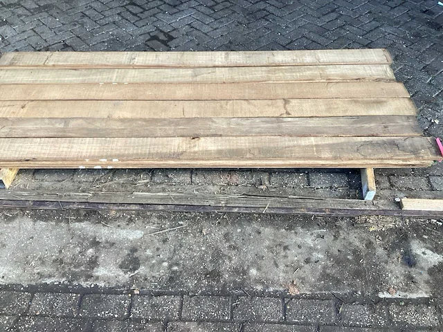 Hardhout sucupira - kd ovengedroogd 2500x980x100 mm - planken (35x) - afbeelding 2 van  9
