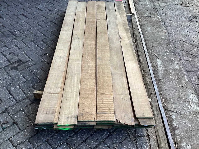 Hardhout sucupira - kd ovengedroogd 2500x980x100 mm - planken (35x) - afbeelding 4 van  9