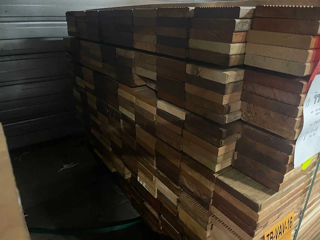 Hardhout tegelhout 550-1050x97x17mm (596x) - afbeelding 3 van  3