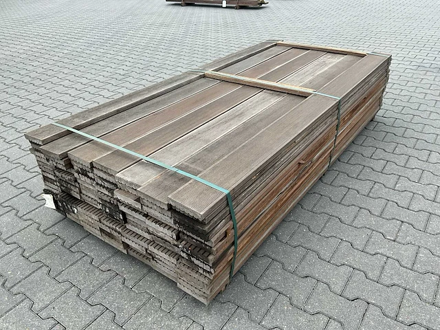 Hardhout vlonderplank (2150x145x28mm) (100x) - afbeelding 2 van  3