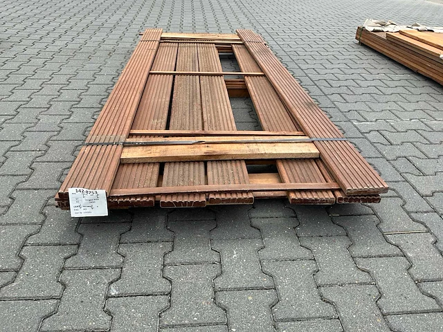 Hardhout vlonderplank (2450x145x25mm) (10x) - afbeelding 1 van  3