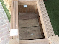 Hardhouten bloembak. afmeting 75 x 45 x 50 cm. - afbeelding 2 van  2