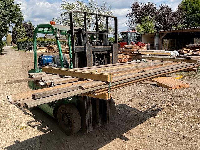 Hardhouten blokhutprofiel 5,9x2,8 cm, diverse lengtes (45x) - afbeelding 3 van  4