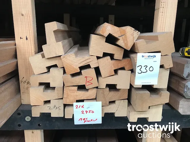 Hardhouten kozijn c profiel - afbeelding 1 van  2