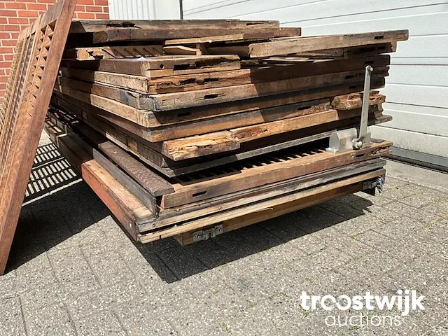 Hardhouten louvredeuren - afbeelding 5 van  7