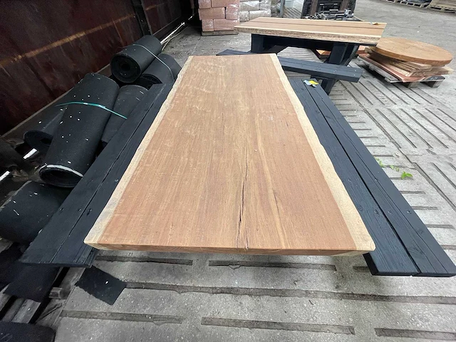 Hardhouten picknicktafel 2000mm - afbeelding 2 van  3