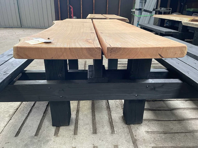 Hardhouten picknicktafel 2000mm - afbeelding 3 van  3