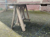 Hardhouten terrastafel - afbeelding 4 van  7