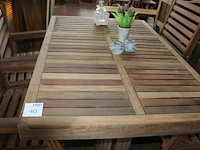 Hardhouten tuinset bestaande tafel en vier stoelen met leuning, tafel 139 x 94 x 76 cm. - afbeelding 2 van  4