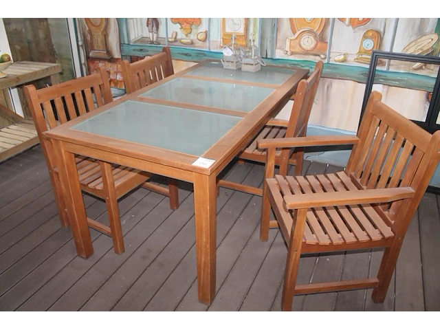 Hardhouten tuintafelset bestaande uit tafel met 3x glazen inleg en 4 stoelen met leuning. tafel afmeting 18... - afbeelding 3 van  3