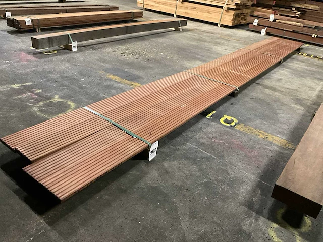 Hardhouten vlonderdelen antislip 21x145 mm (4x) - afbeelding 1 van  4