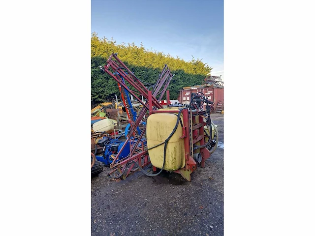 Hardi gedragen veldspuit - afbeelding 1 van  3