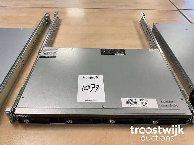 Hardware raid enclosure - afbeelding 2 van  3