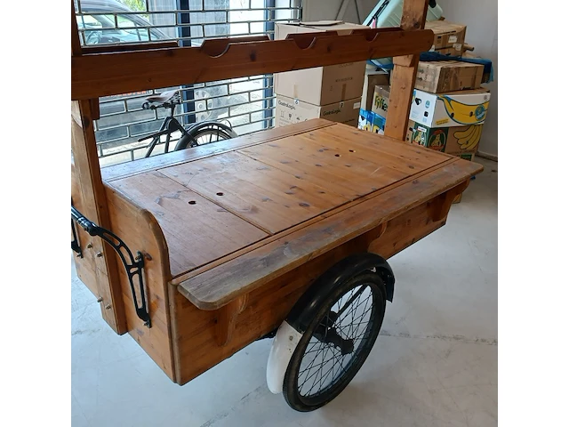 Haringkar /bakfiets , gazelle, onderstel en fiets ca 1930 en opbouw volledig vernieuwd - afbeelding 6 van  33