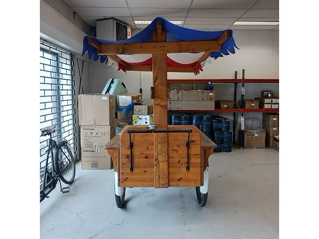 Haringkar /bakfiets , gazelle, onderstel en fiets ca 1930 en opbouw volledig vernieuwd - afbeelding 7 van  33