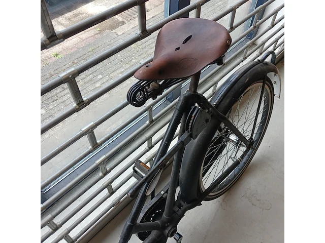 Haringkar /bakfiets , gazelle, onderstel en fiets ca 1930 en opbouw volledig vernieuwd - afbeelding 11 van  33