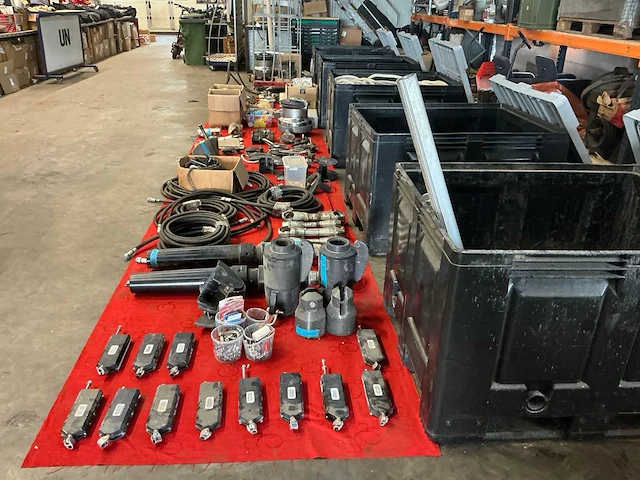 Harken lieren diverse boot onderdelen en accessoires - afbeelding 2 van  36