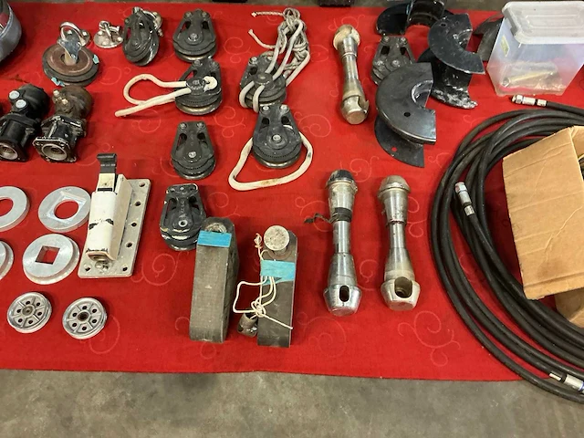 Harken lieren diverse boot onderdelen en accessoires - afbeelding 13 van  36