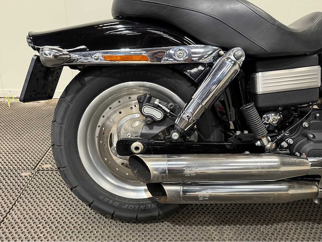 Harley davidson - chopper - motorfiets - 2011 - afbeelding 2 van  23