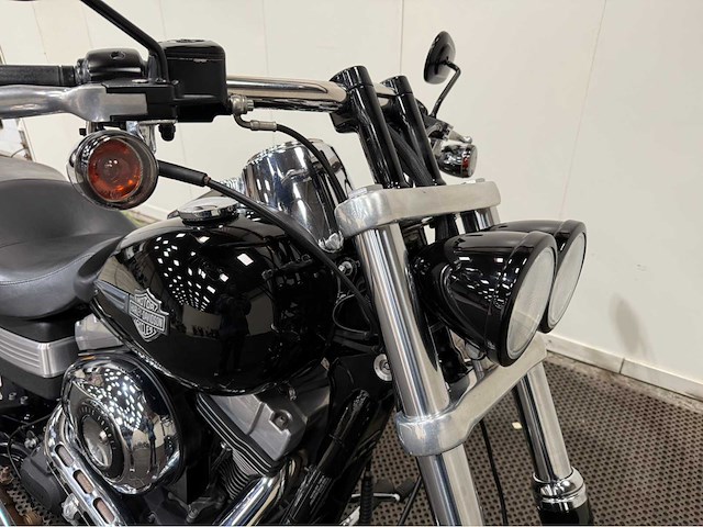 Harley davidson - chopper - motorfiets - 2011 - afbeelding 10 van  23