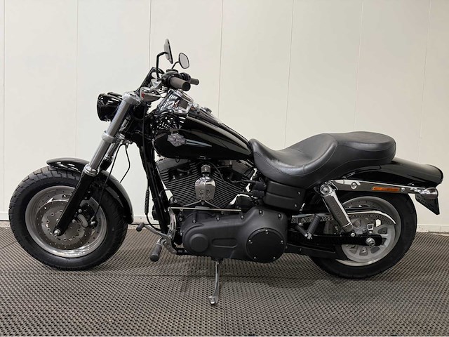 Harley davidson - chopper - motorfiets - 2011 - afbeelding 18 van  23