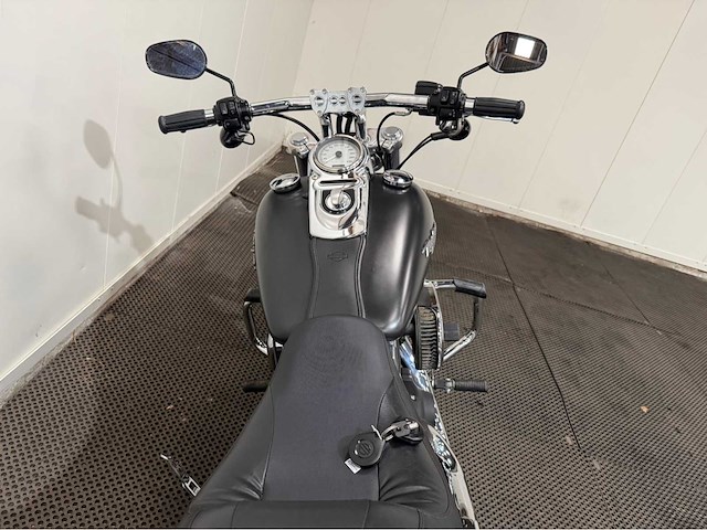 Harley davidson - chopper - motorfiets- 2009 - afbeelding 23 van  23