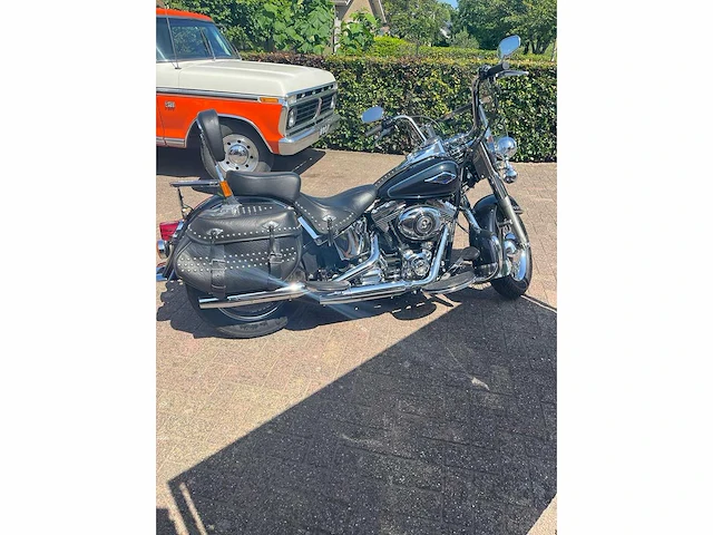 Harley davidson - flstc 103 - heritage softail classic - motorfiets - afbeelding 3 van  5