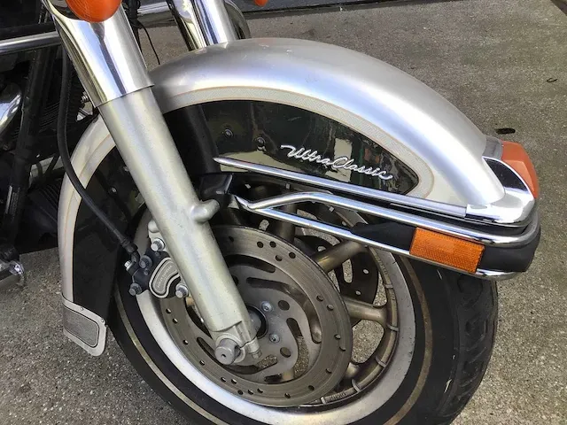 Harley davidson - tour - 88 flhtcui egult.cl. - motorfiets - afbeelding 2 van  33